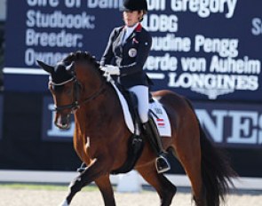 Stephanie Dearing and Auheim's Roi de Coeur (by Roi du Soleil x Don Gregory). The cute bay was very forward and ground covering but the hindlegs moved out instead of under the body towards the point of gravity