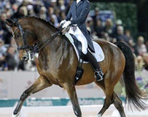 Laura Graves and Verdades win the 5* freestyle under floodlight at the 2017 CDI Wellington :: Photo © Sue Stickle