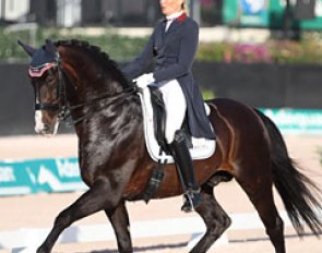 Charlotte Jorst and Nintendo at the 2017 CDI Wellington :: Photo © Astrid Appels