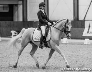 Ewa Golubinska on Leuns Veld's Winston