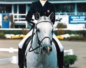 Anne Gribbons and Metallic at the 1994 Dressage at Devon CDI :: Photo © Phelpsphotos.com