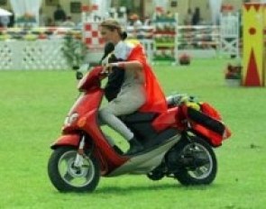 The champion received a scooter from the city of Le Touquet