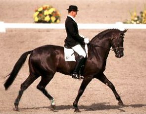Holga Finken and Wahajama at the 1999 World Championships for Young Dressage Horses :: Photo © Arnd Bronkhorst