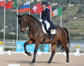Astinov (by Asti's Amsterdam x Latouro)