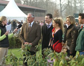 Klaus Balkenhol at the 2009 Classical Sales Warendorf Seminar together with organizers Susanne Miesner and Fabian Scholt (on the right)