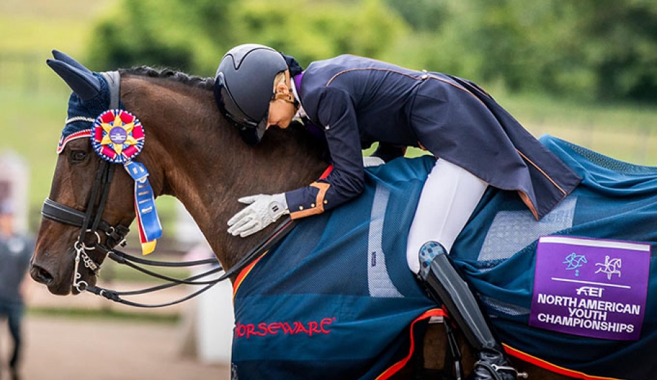 Erin Nichols and Handsome Rob AR at the 2022 North American Young Riders Championships :: Photo © KTB Creative Group