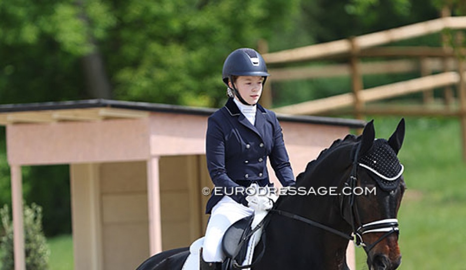 Emelie Hertwig and Diamond’s Rubioso at the 2022 CDI Troisdorf :: Photo © Astrid Appels - no reproduction allowed