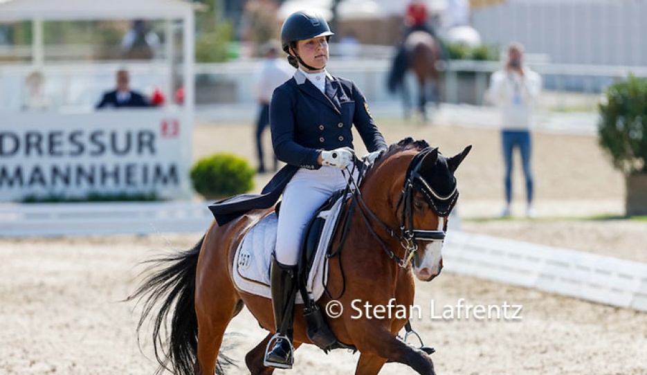 Victoria Rohrmuss on pony Corelli de Luxe in the Piaff Forderpreis qualifier in Mannheim :: Photo © Stefan Lafrentz