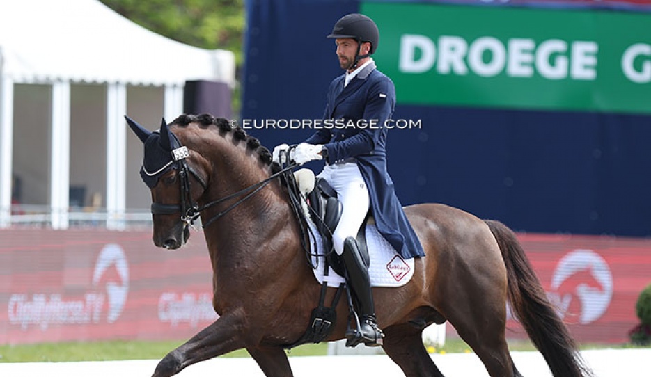 Tommie Visser and Genesis at the 2022 CDI Hagen :: Photo © Astrid Appels
