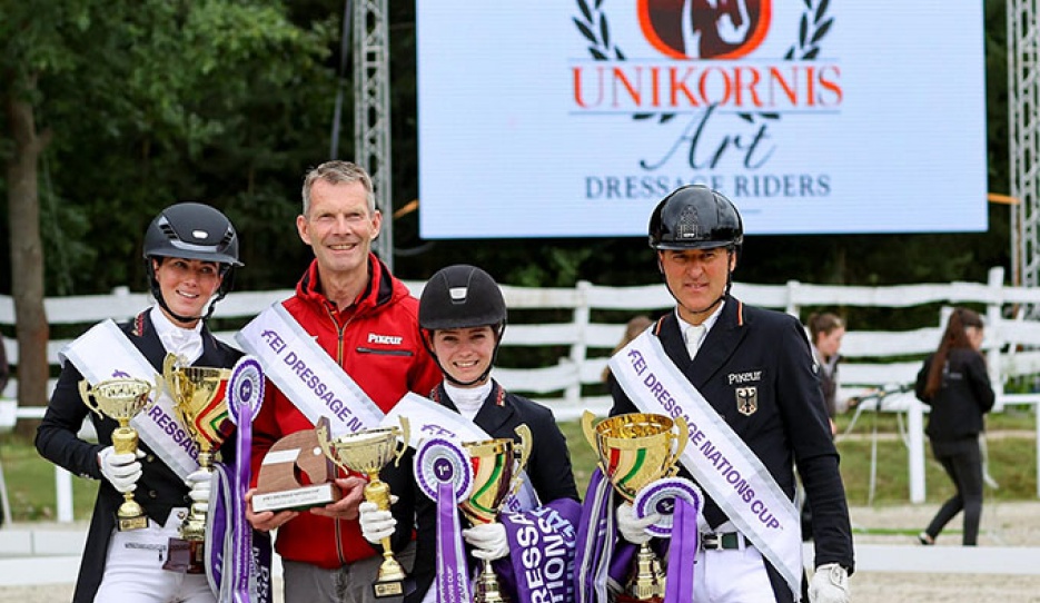 Germany's Lisa Müller, chef d'equipe Goetz Brinkmann, Franziska Stieglmaier and Rudolf Widmann win the FEI Nations Cup at the 2023 CDIO Pilisjaszfalu :: Photo © Petra Kerschbaum