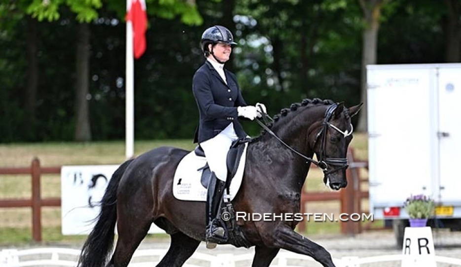 Susanne Barnow on Secret Surprise (by Secret x Gribaldi) :: Photo © Ridehesten