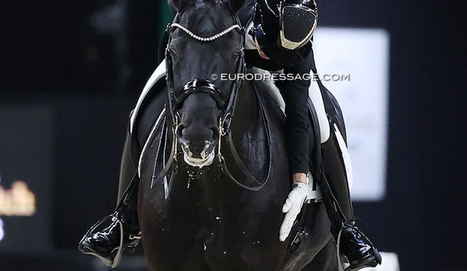 Lottie Fry and Glamourdale at the 2025 CDI-W 's Hertogenbosch :: Photo © Astrid Appels