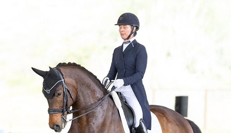 Shannon Peters and Mani's Endeavor at the 2025 CDI Del Mar :: Photo © Terri Miller