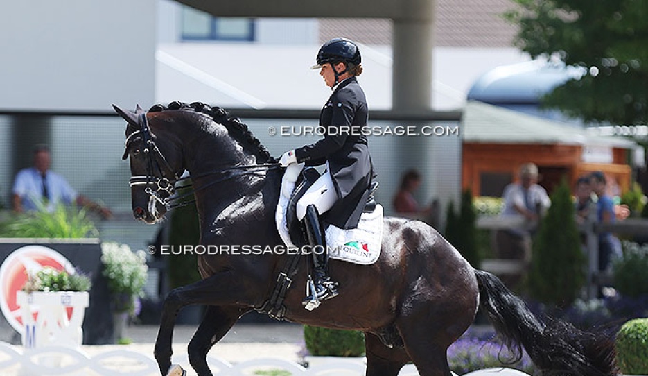 Dorothee Schneider and Flashback at the 2022 CDIO Aachen :: Photo © Astrid Appels