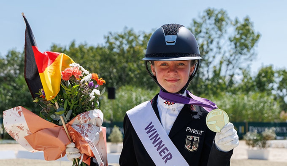 Laura Kohoutek is the 2025 European Children Champion :: Photo © Libby Law