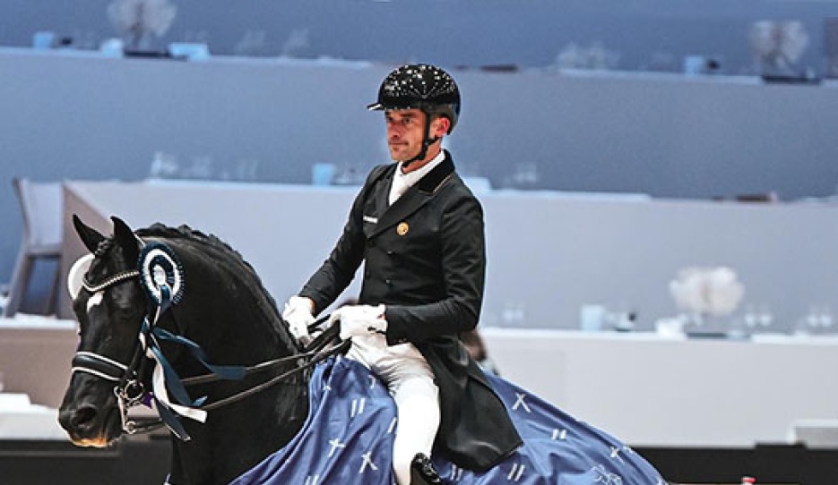 Justin Verboomen and Zonik Plus win the Grand Prix at the 2025 CDI-W Lyon :: Photo © PSV