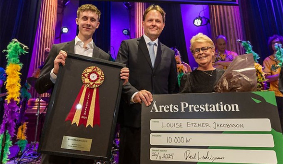 Performance of the year award winner Louise Etzner :: Photo © Ridsport.se