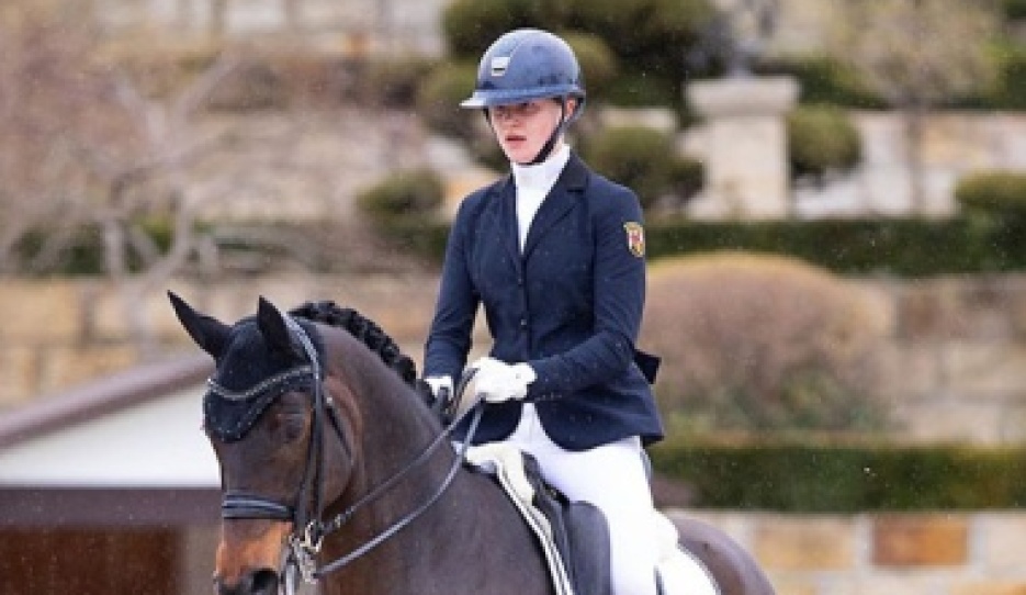 Laura Löcher and Limoncelli at the 2023 Kronberg Preis der Besten qualifier :: Photo © Sina Kuiper