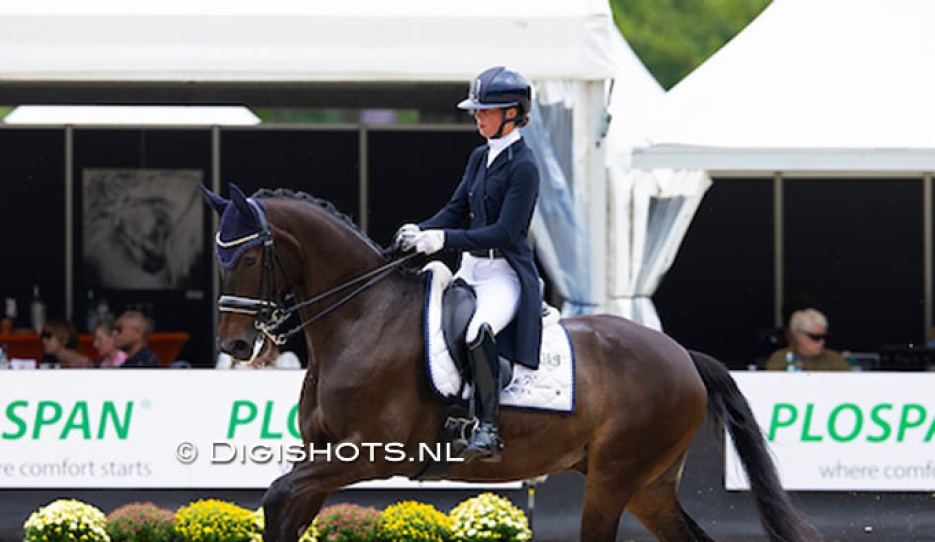 Kim Alting and Koen at the 2025 Dutch Small Tour Championships :: Photo © Digishots