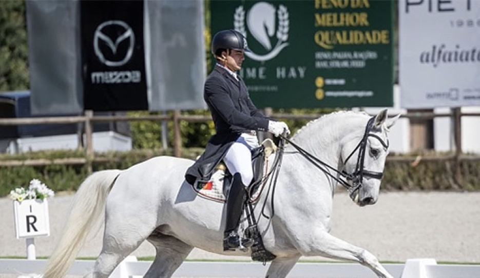 Martim Meneres and Marrafa dos Cedros :: Photo © Carlos Hernâni