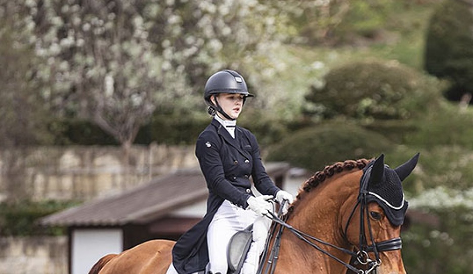 Pauline Kesting and Earl of Nymphenburg at the 2026 Kronberg Preis der Besten qualifier :: Photo © Mirka Nilkens