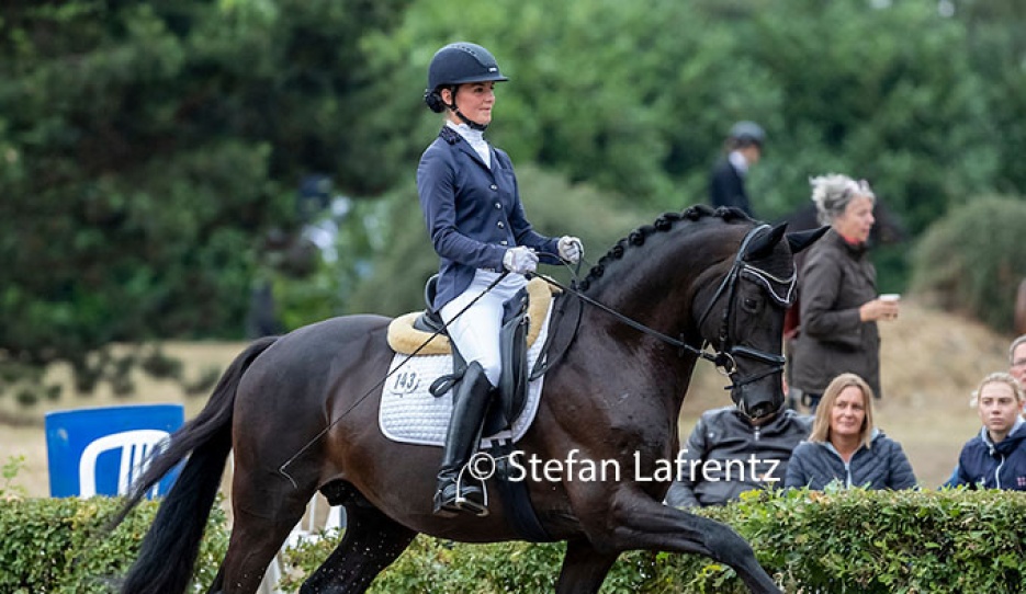 Pia Garrelius on Helium at the 2018 Trakehner Championships :: Photo © Stefan Lafrentz