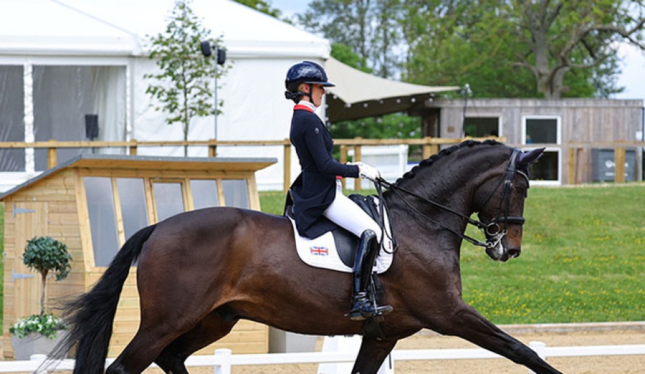 Mette Dahl and Daytona Platinum at the 2026 CDI Hickstead :: Photo © Spidge