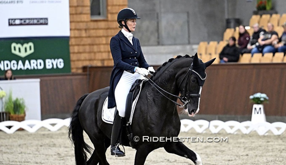Karin Nissen and Scaglietti V competing in Randbol in 2023 :: Photo © Ridehesten