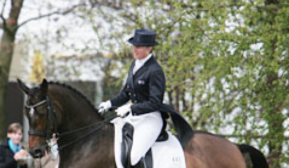 Mary Hanna and Port Said at the 2008 CDI Hagen :: Photo © Astrid Appels