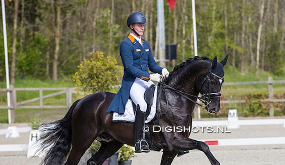 Diederik van Silfhout and Dante US at the 2023 CDI Exloo :: Photo © Digishots
