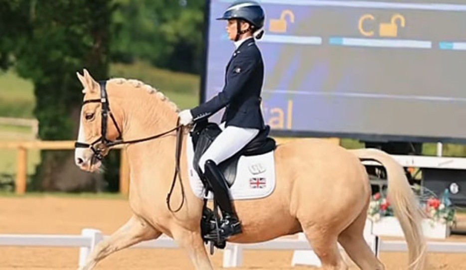 Martha Jones and Cognac IX at the 2026 CDI Hickstead :: Photo © private