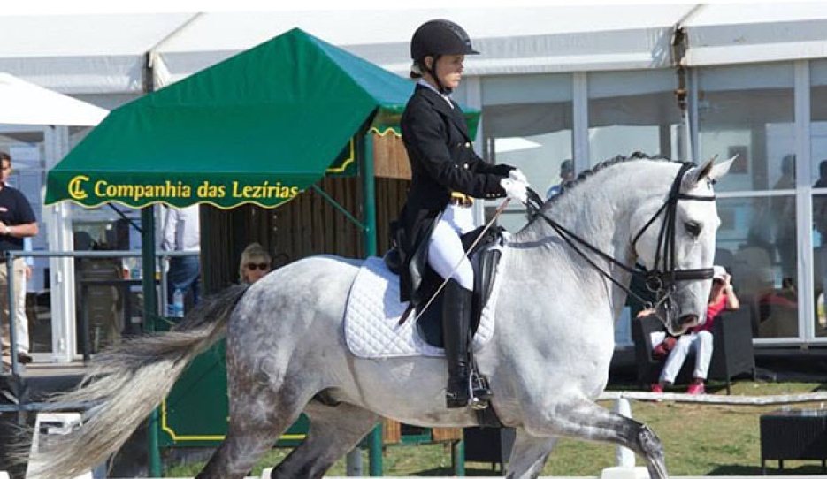 Sara Warne and Batialo at the 2015 CDI Vilamoura :: Photo © Rui Pedro Godinho