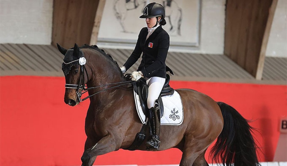 Robynne Graf and Der Kleine Hit :: Photo © Vincent Fillion Photoprod / courtesy Graf