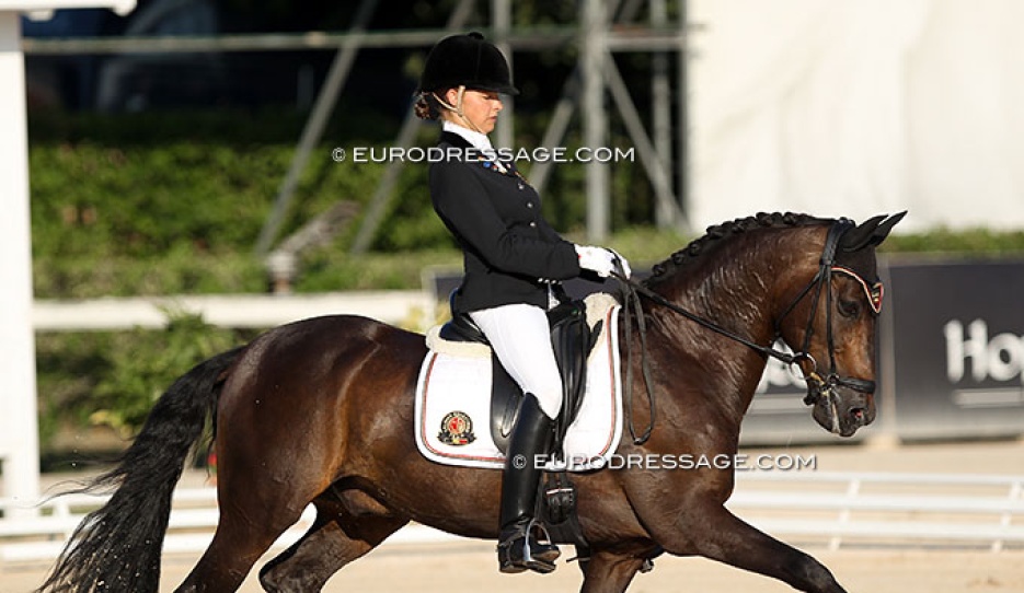Lavinia Arl and Epiascer at the 2013 European Pony Championships in Arezzo :: Photo © Astrid Appels