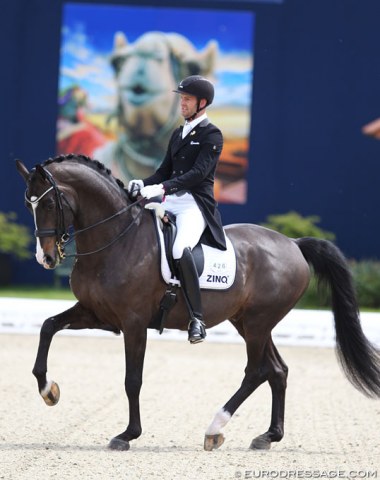 Marcus Hermes and Abegglen. This Ampere x Carabas was probably the nicest schooled young Grand Prix horse of the pack. Pity that this Ampere has no ground cover in walk.