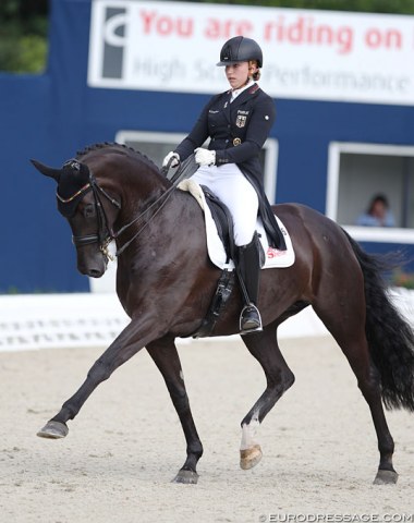 Alexa Westendarp on the home bred Four Seasons (by Furstenball)