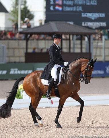 Sönke Rothenberger and Cosmo