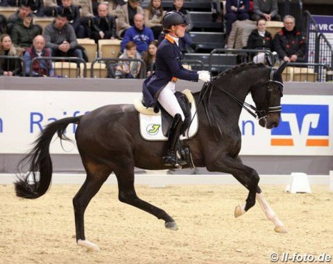 Adelinde Cornelissen and Aqiedo