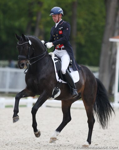 Making their return to the CDI ring after a one year break, British Daniel Watson on Amadeus (by Olivi x Sandro Hit)