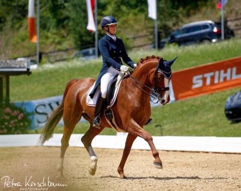 Slovenian Polona Kalan on Rhythm and Blues (by Florianus x Davignon)