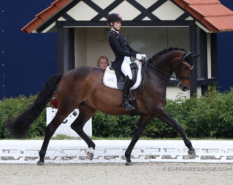 Lucie-Anouk Baumgurtel and Sweetheart FH