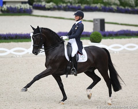 Katharine Bateson-Chandler has Alcazar in the best form of his life. The pair trains in the UK with Carl Hester