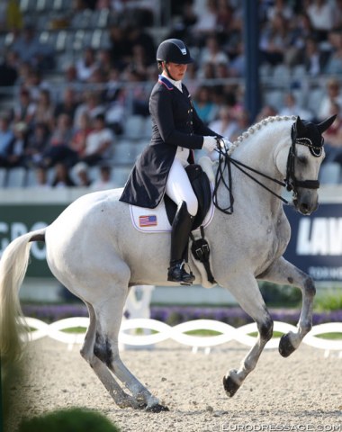 A beautiful test by Adrienne Lyle on the U.S. bred Hanoverian Harmony's Duval (by Rousseau)