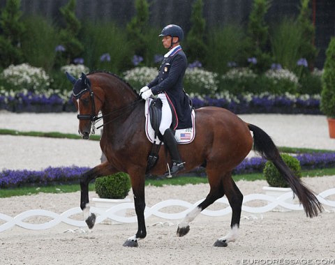 Steffen Peters with Akiko Yamazaki's powerhouse Suppenkasper