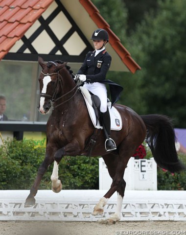 Emely van Loon on FBW Despereaux