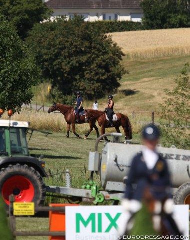 Daily stable life continues at Leudelange's Ecuries des Prés while the competition goes on