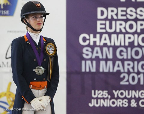 The 20198 European YR champion Esmee Donkers was off the podium in the individual test but made it to silver in the Kur