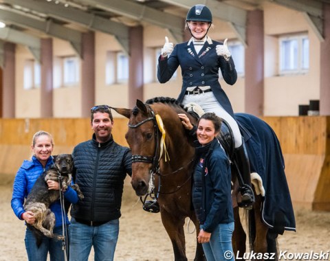 Lea Jakubikova and her team