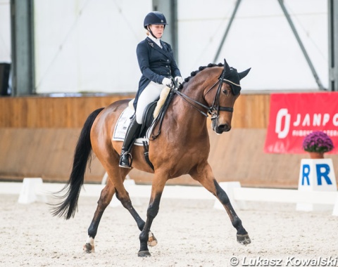 Emma Kanerva and Dambacu NL