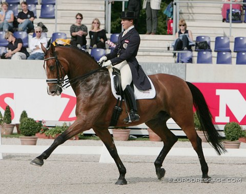 Nina Stadlinger and Egalité at the 2005 CDIO Aachen